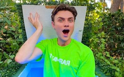 Carter Sharer YouTube Star, Entrepreneur, and Founder of Team RAR